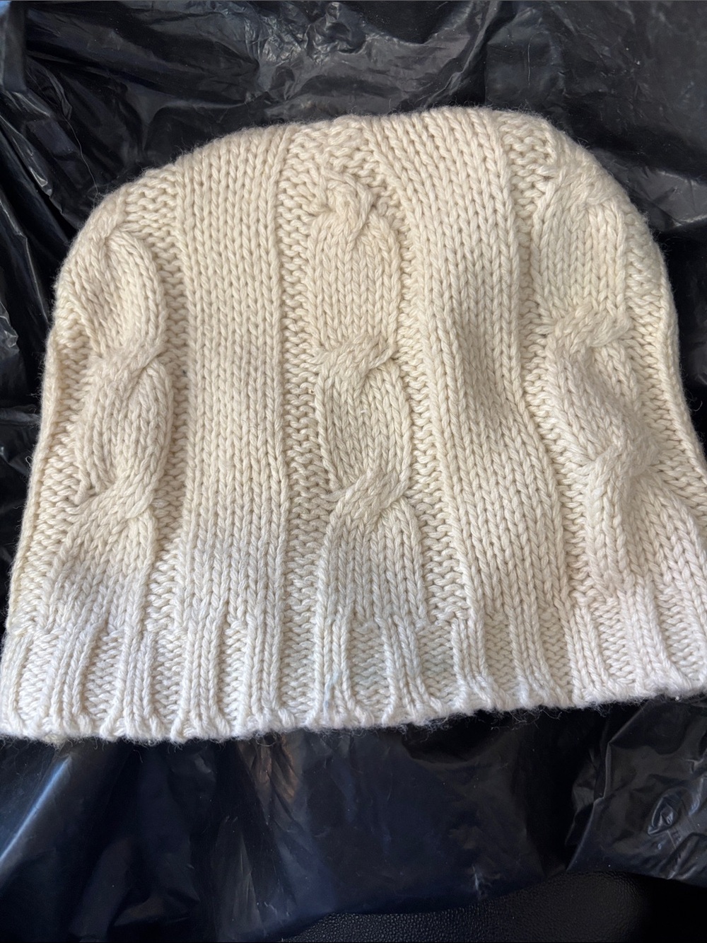 Cozy Cable Knit Girls Hat - Cream